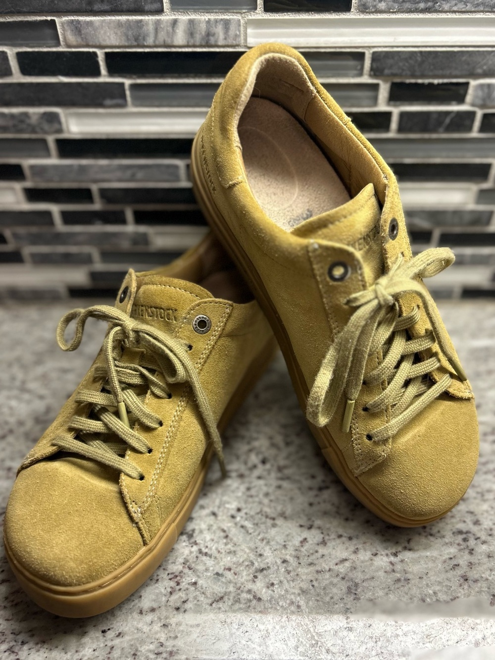 Birkenstock Womens Bend Low Tan Leather Lace up sneakers size 7